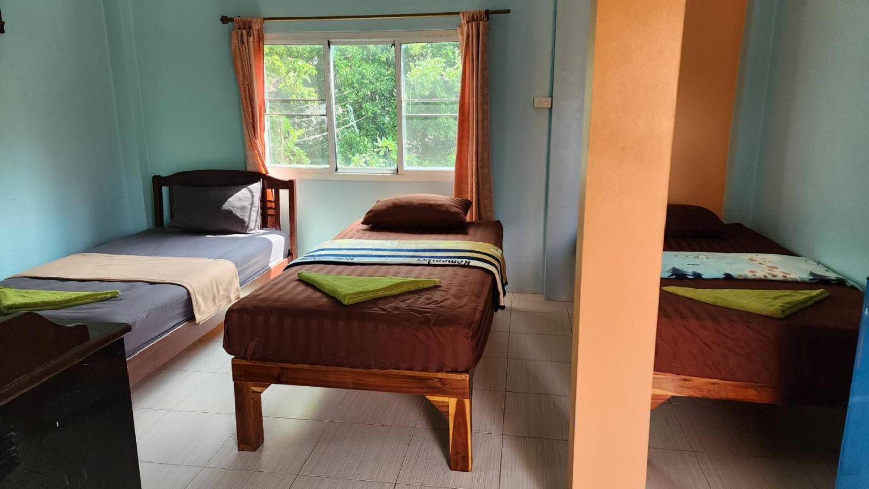 Sarin Guesthouse สาริน Тао Екстер'єр фото