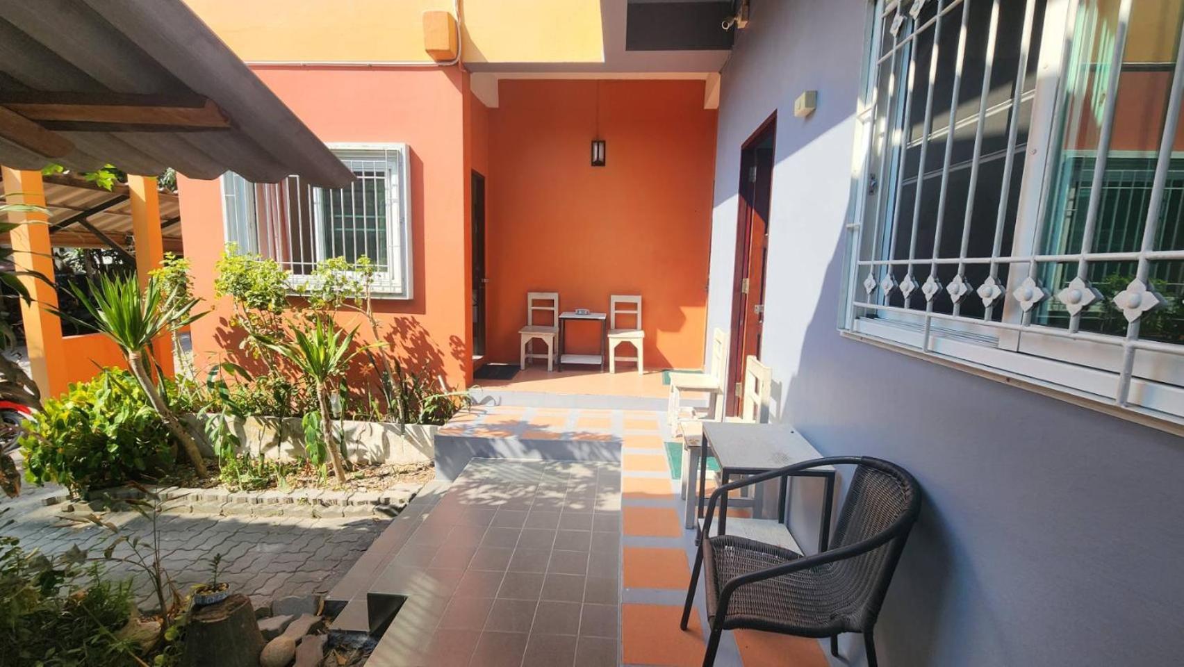 Sarin Guesthouse สาริน Тао Екстер'єр фото