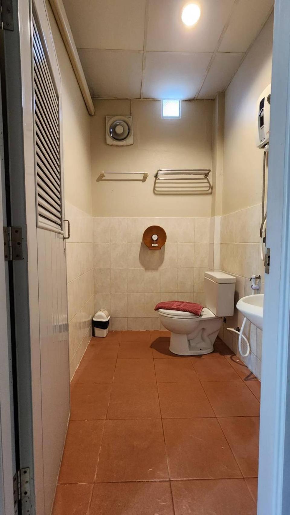 Sarin Guesthouse สาริน Тао Екстер'єр фото
