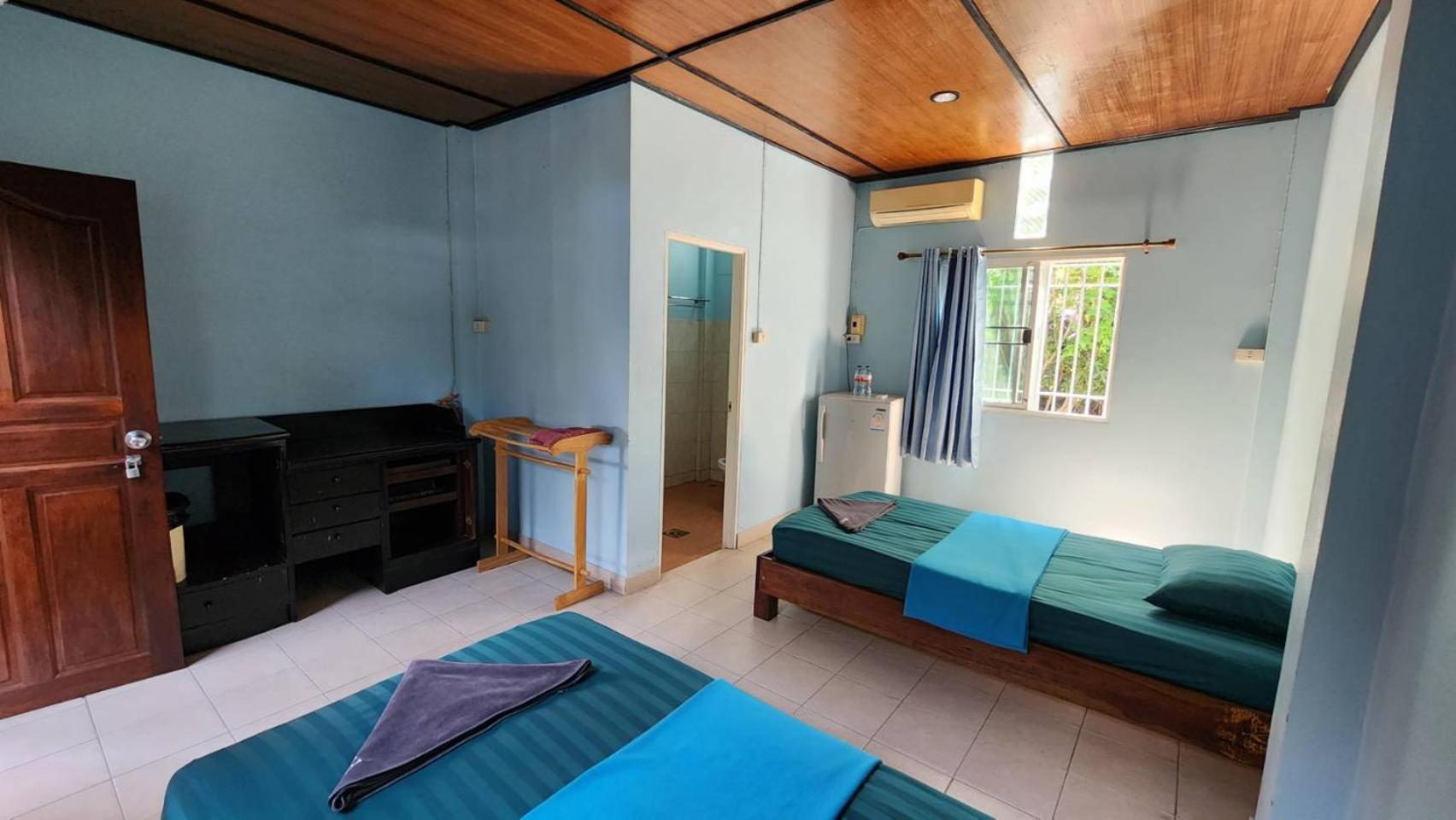 Sarin Guesthouse สาริน Тао Екстер'єр фото